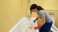 Vana bude zase jako nová: levný přípravek, který snadno vyrobíte a navždy odstraní veškeré nečistoty